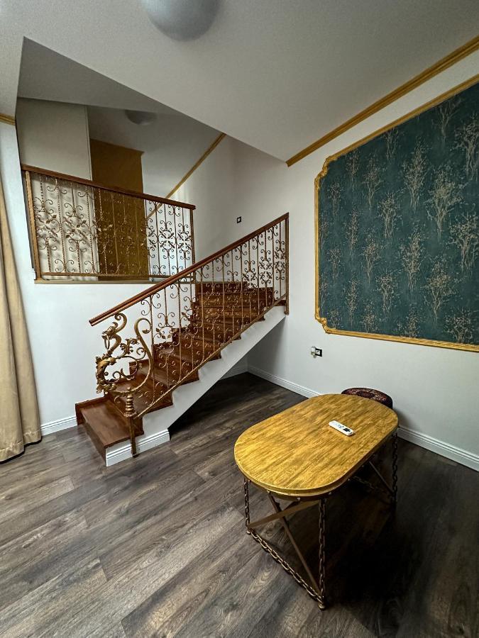 Oasis Historic Central House Bukarest Eksteriør billede